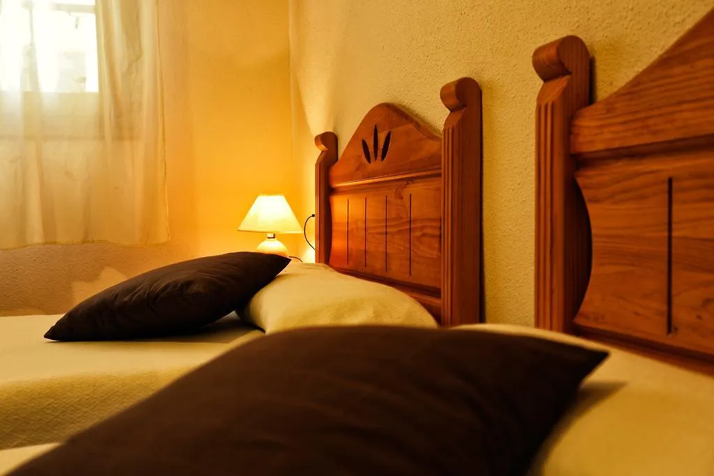 Apartaments Populetus Apartment Poboleda