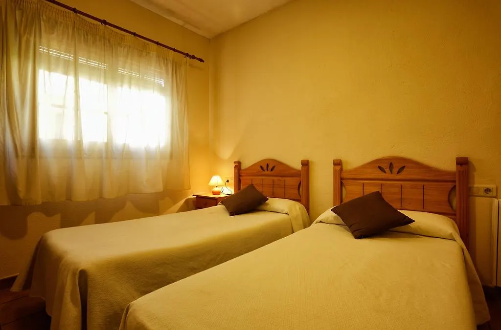 Apartaments Populetus Apartment Poboleda 0*,
